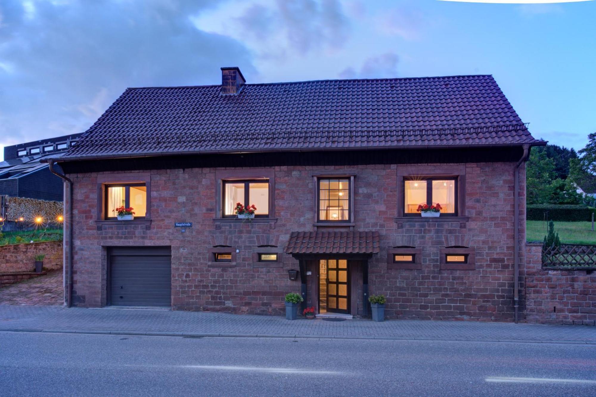 Ferienhaus Storchenblick Bann Экстерьер фото
